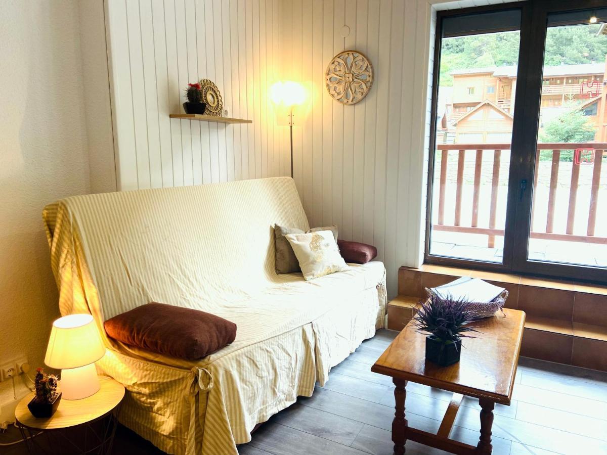 Apartamentos Valle De Incles Mikka 3000 سولديو المظهر الخارجي الصورة
